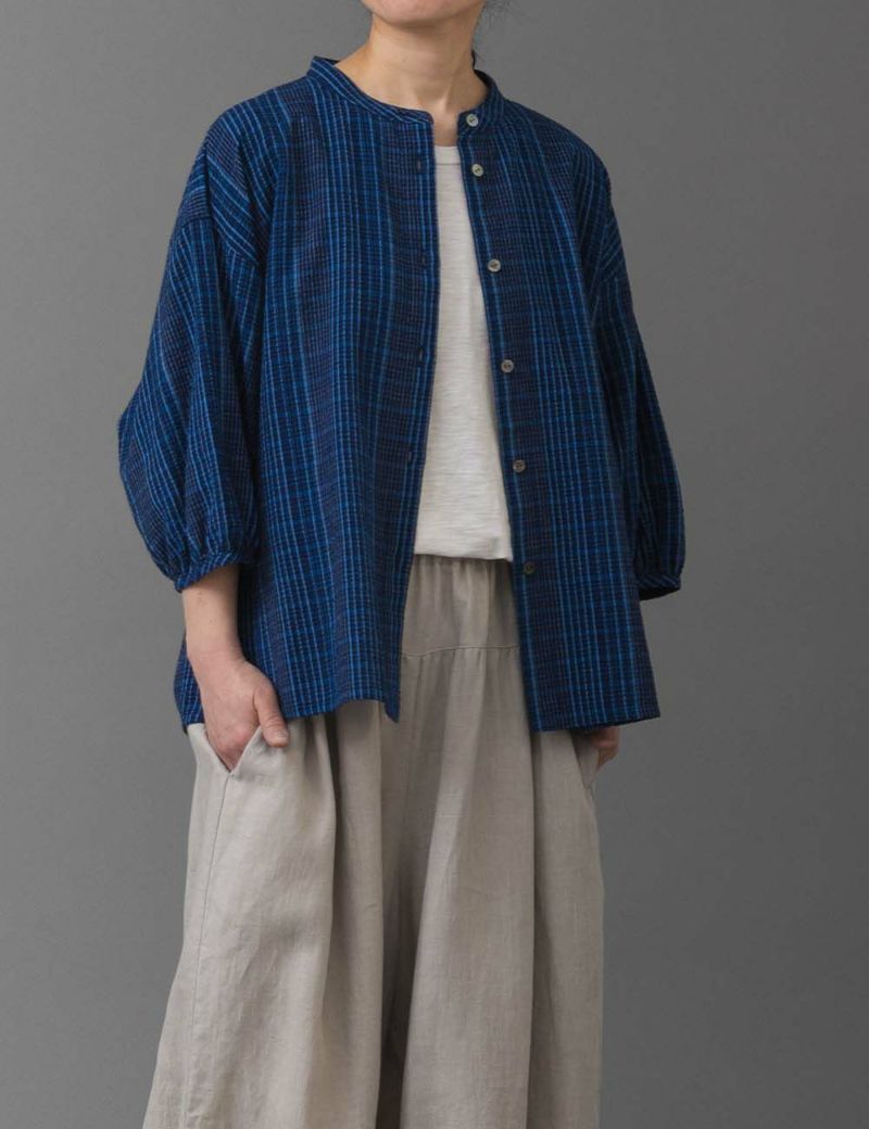 暮らしの布図鑑　阿波の藍しじら格子